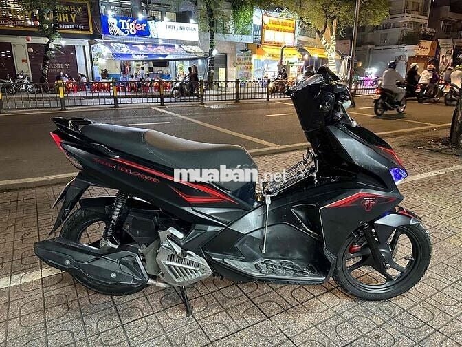 AirBlade Ab 125 Đèn Led Mẫu 2018 Đen NhÁm Bs62 9c
