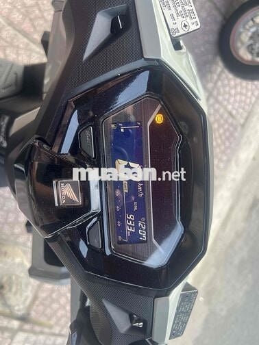 mới về VARIO(160)màu xi măng xe như thùng ac