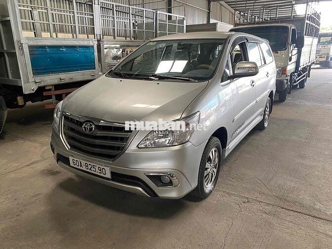 Toyota Innova 2016 2.0E - 180642 km
