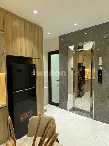 THANG MÁY, NGÕ THÔNG THOÁNG , 50M RA PHỐ, QUAN NHÂN THANH XUÂN , 35M2.