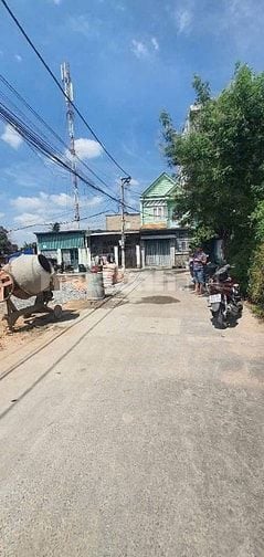 Cần bán gấp căn nhà 60m2 ở Thới Tam Thôn - Hóc Môn giá 750 triệu.