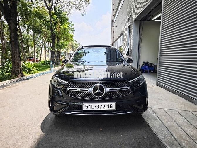 XE LƯỚT CHÍNH HÃNG - MERCEDES GLC 300 4MATIC 2024