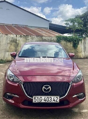 Mazda 3 2017 1.5 AT Sedan - 70000 km