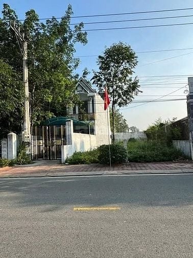 Cần ra nhanh lô đất đường Phan Đăng Lưu 120m2 - SHR, TT Thủ Dầu Một