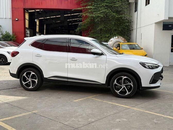 MG HS LUX 2023  - 47000 km