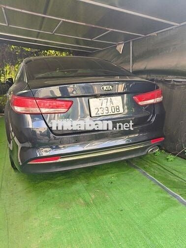 Kia Optima 2016 2.0 AT - 97000 km
