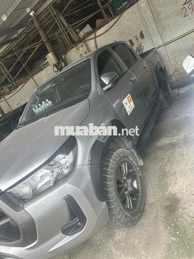 Toyota Hilux 2021 2.4E 4x2 AT - 80000 km