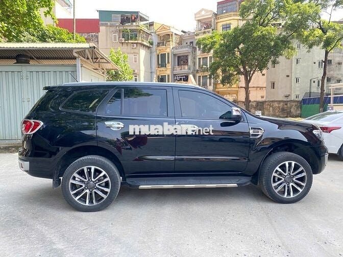 Ford Everest 2019  - 15000 km