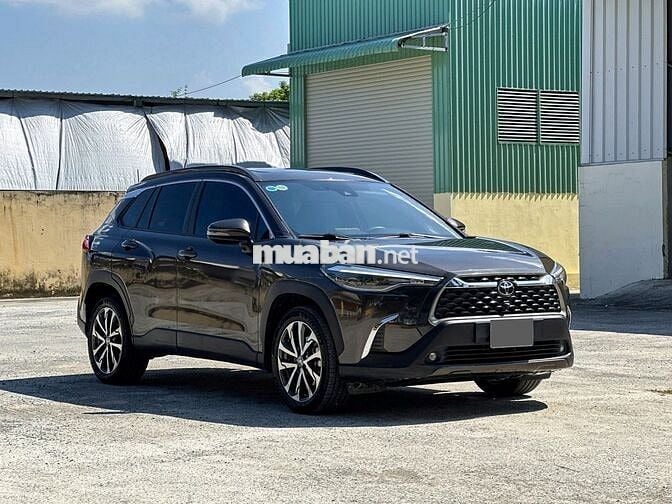 Toyota Corolla Cross bản V chất ngon, zá thơm hời!