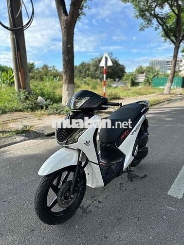 Chính chủ cần bán xe Sh 150 2013 chạy ngon