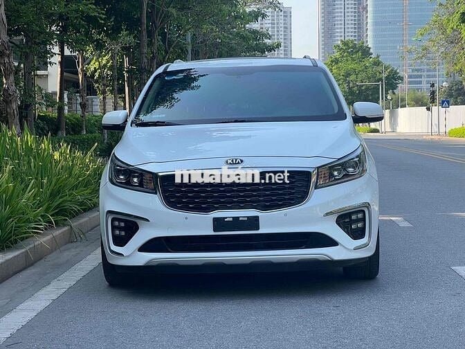 Kia Sedona 2020 DAT Luxury - 50000 km