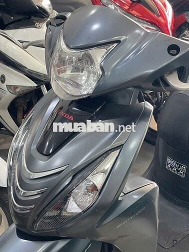 vision đời 2022 bản đăt biệt xe lướt