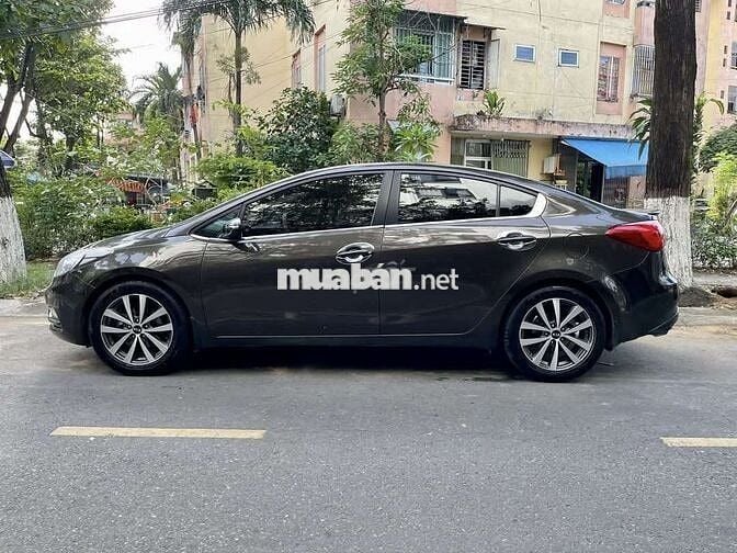 Chia tay e Kia K3 2014 1.6 MT - 11000 km