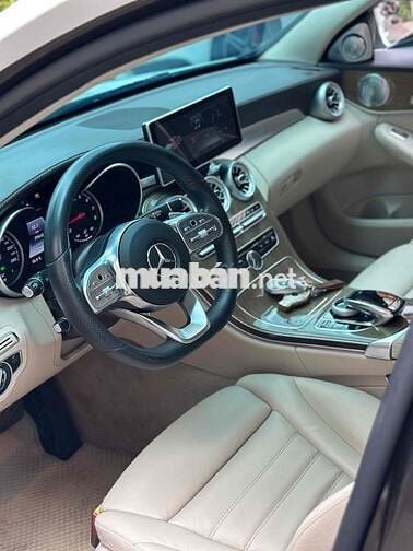 Mercedes C250 Exclusive Model 2018 - 71000 km