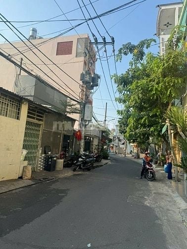 👍Nhà giá rẻ  LÀI SÁT LUỸ BÁN BÍCH DT 6x17 1 lầu 