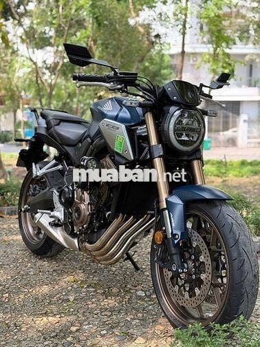 Honda CB650R 2021 xe đi cực ít