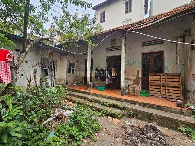 CẦN TIỀN BÁN GẤP . ĐẤT LA PHÙ. 143M2