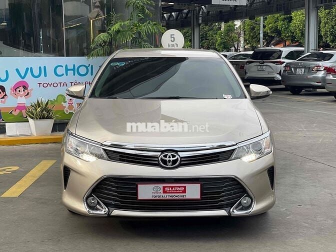 Toyota Camry 2.0E 2016