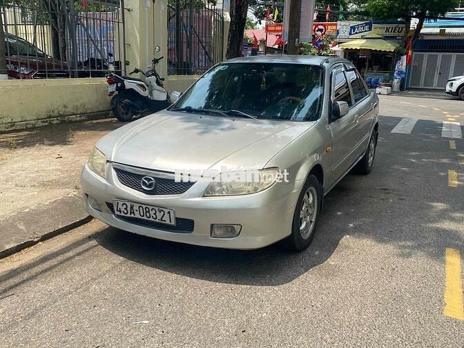 Mazda 323 2004 - 250000 km