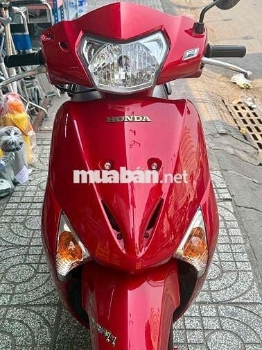 lead 110 FI màu Đỏ , xe như mới máy bao zin êm vọt