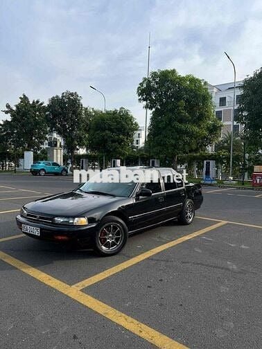 Honda Accord 1992 2.0 MT