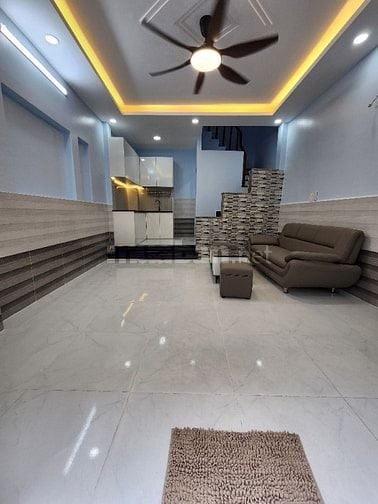 Nhà 3 tầng sổ riêng ở Huỳnh Tấn Phát, Tân Phú Q7