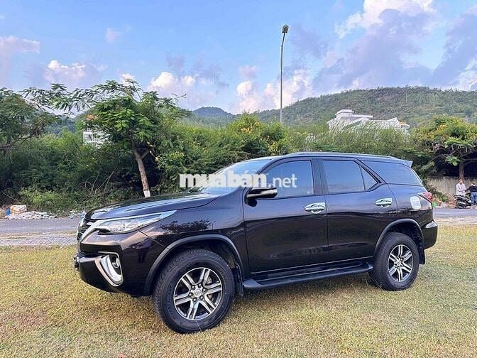 Toyota Fortuner 2017 2.7V 4x2 AT - 61000 km