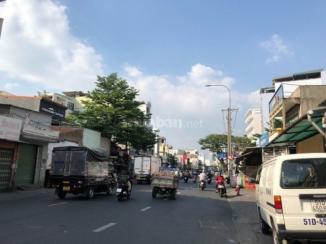 Bán nhà Hẽm xe hơi Bình Thạnh khuôn đất lớn còn sót lại 143M2, 11.6 Tỷ