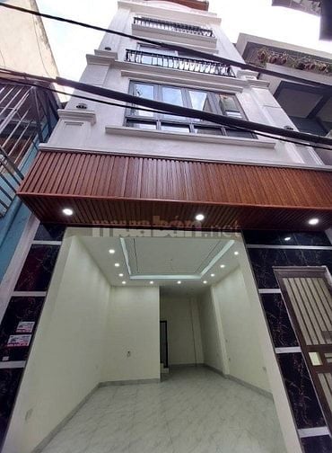 Bán nhà 5 tầng lê lợi Hà Đông , ô tô vào tận cửa , kinh doanh 