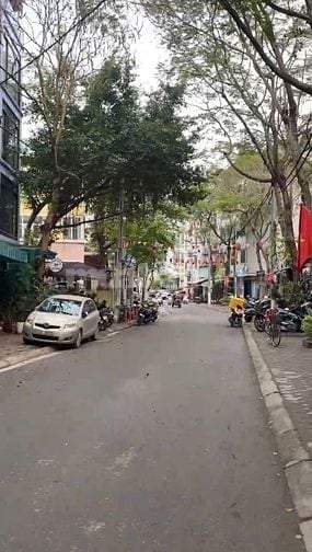Trung tâm Ba Đình. Giữa làng Ngọc Hà.