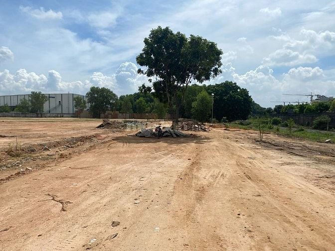 Bãi đỗ xe depot trong KCN tân đông hiệp B