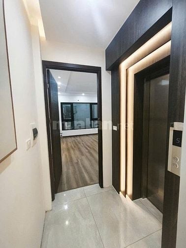 Bán nhà mặt phố Đông Các– 61m – 5 tầng – thang máy-kinh doanh - 29,5ty