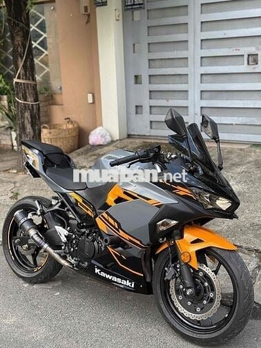 Kawasaki Ninja 400 2018 zin keng, bstp 9 chủ