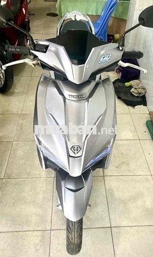 ab đèn led 10-2016 còn mới keng !
