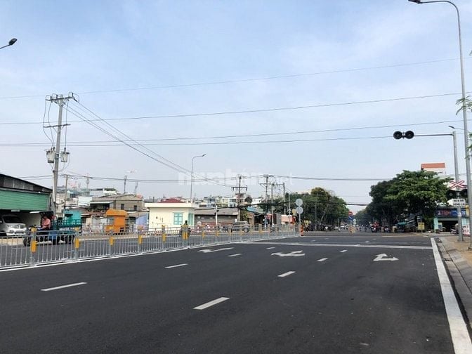 Bán nhanh Siêu phẩm khu phân lô Bình Thạnh hẽm ô tô 10M, 87M2, 11.8 Tỷ