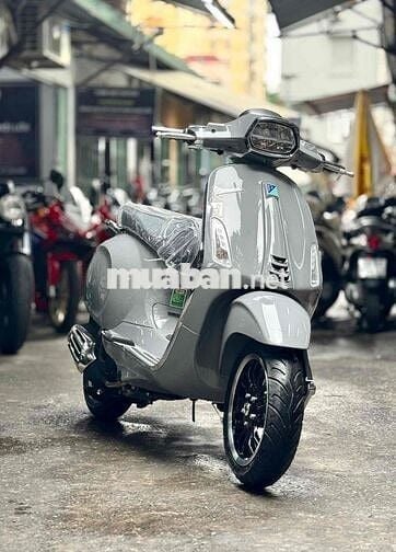 Vespa Sprint 125 ABS xe mới
