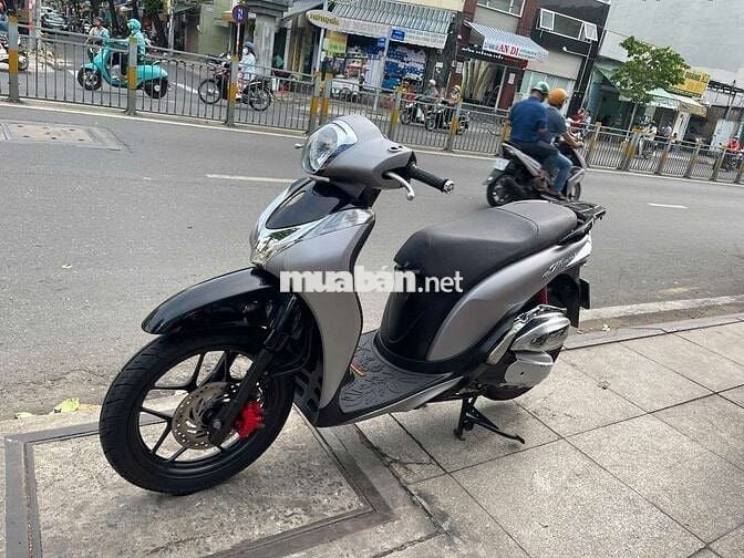 Honda SH mode 2018 mới 90% bstp chính chủ