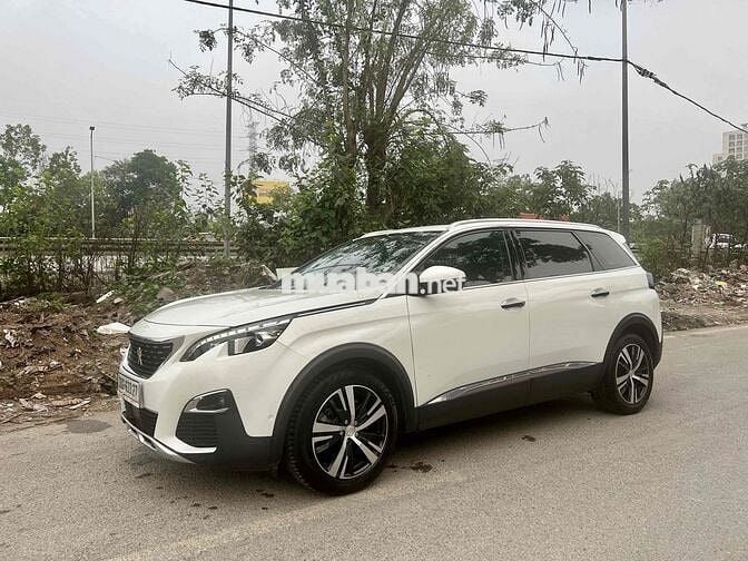 Peugeot 5008 2018 1.6L Turbo - 7 chỗ