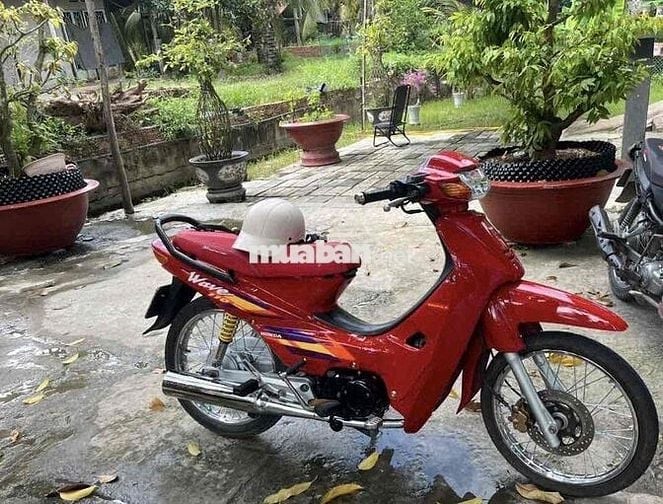 ware 2004 máy móc im thì thầm