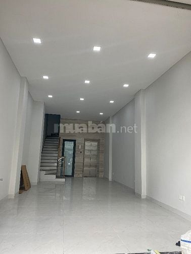 NHÀ 5LẦU /NGAY CHỢ TÂN MỸ Q7 /GIÁ:69triệu/tháng