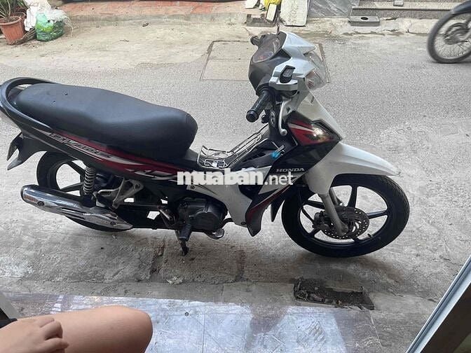 E Bán Honda Wave Blade 110cc máy zin êm bốc 2014
