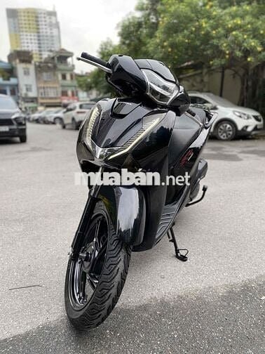SH 2017 máy 150 phanh A.B.S chạy ít - nguyên zin
