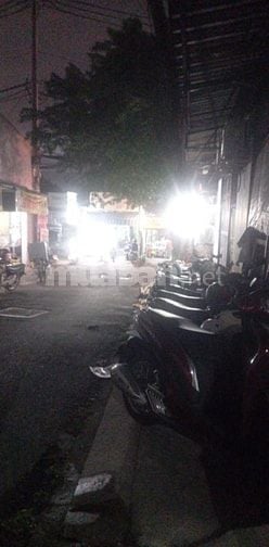 BÁN NHÀ ,SỔ HỒNG RIÊNG, CHƯA ĐẦU TƯ, 2 MTKD,THU 38TR,300M²,TT THỦ ĐỨC