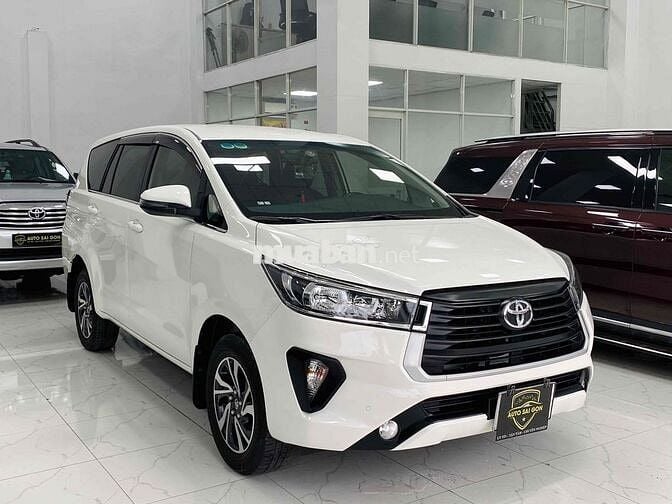 Toyota Innova 2021 2.0E - 32000 km
