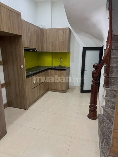 Bán nhà Mỹ Đình vtri VIP 20m ô tô, ngõ rộng 35m2*5 tầng giá 6,5 tỷ 