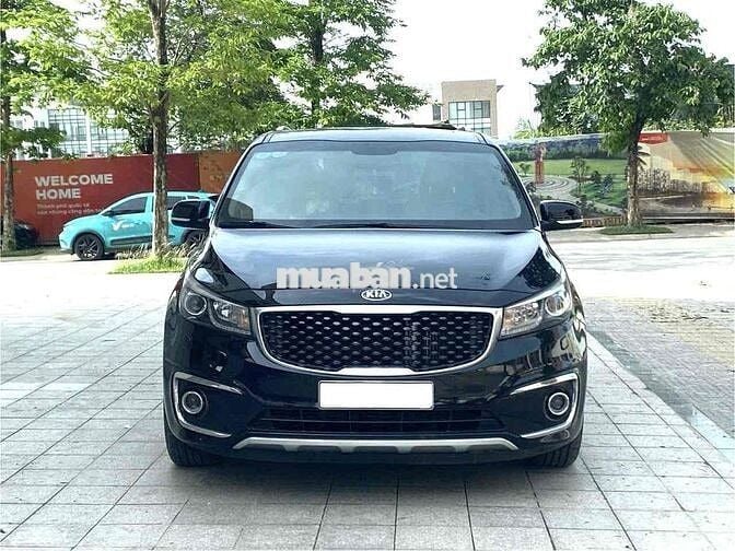 Kia Sedona 2016 - 127899 km