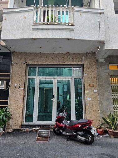 Chính chủ bán nhà 585/4c Sư Vạn Hạnh Quận 10