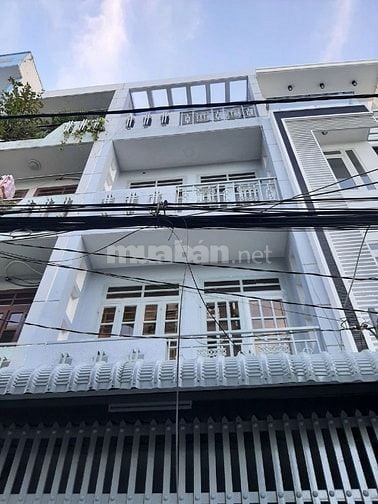 Cho thuê nhà nguyên căn , 1 trệt , 3 lầu , P12 , QGV
