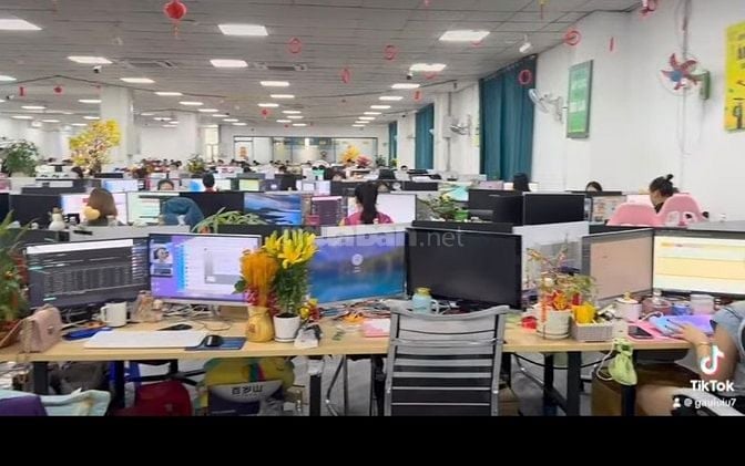 Mình đang cần 20 bạn nam và nữ