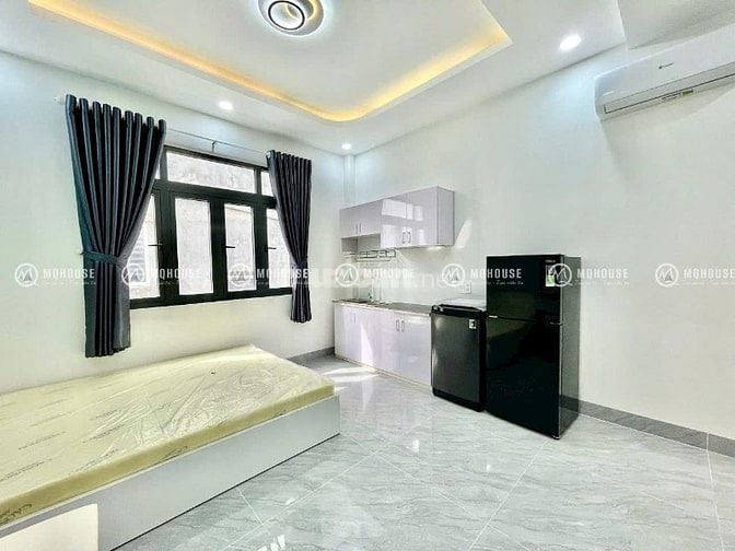 SANG 14 PHÒNG + 1 MB. Quận 4.  